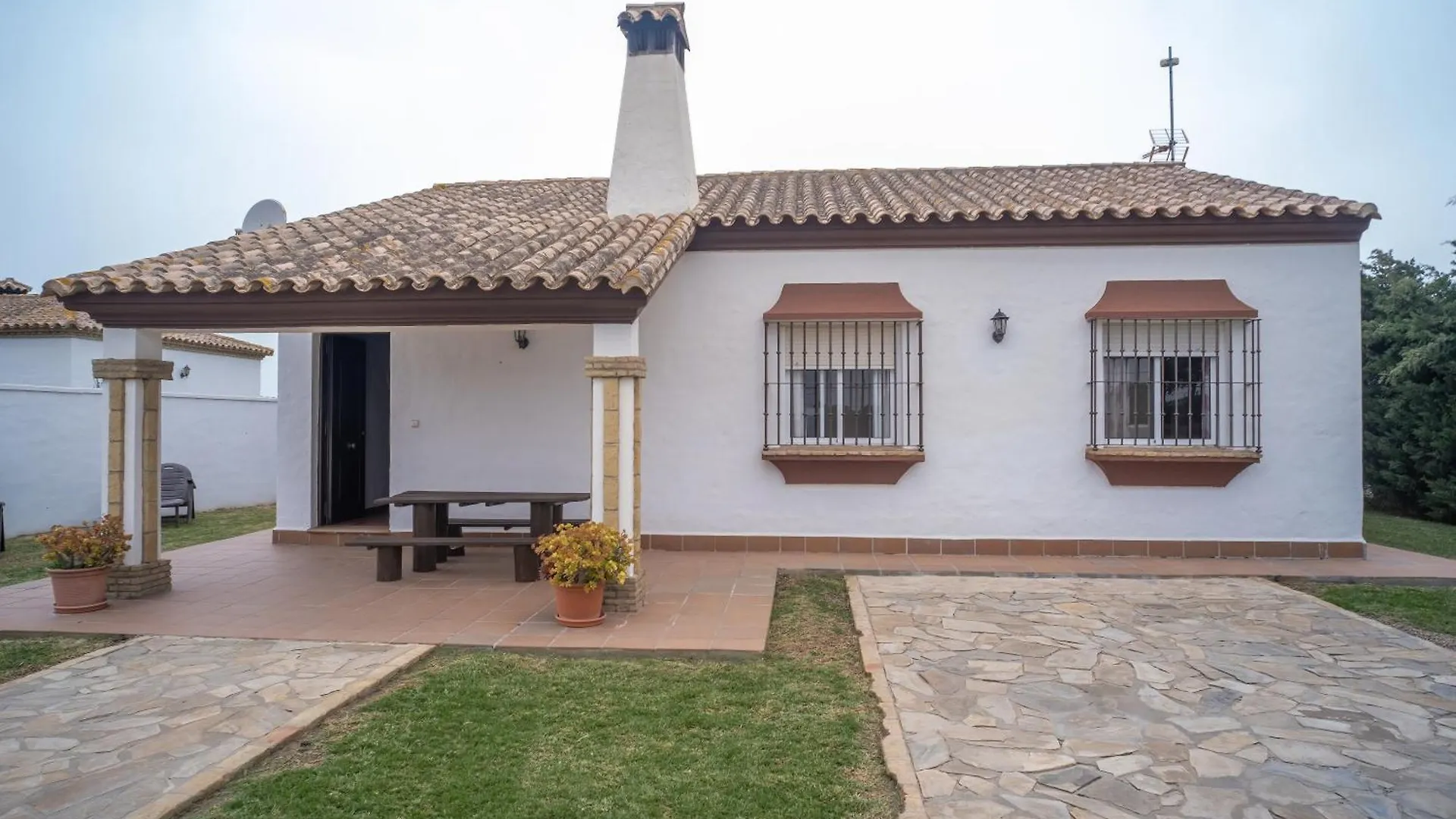 Holiday home Alquiler De Chalet En El Palmar Villa El Palmar