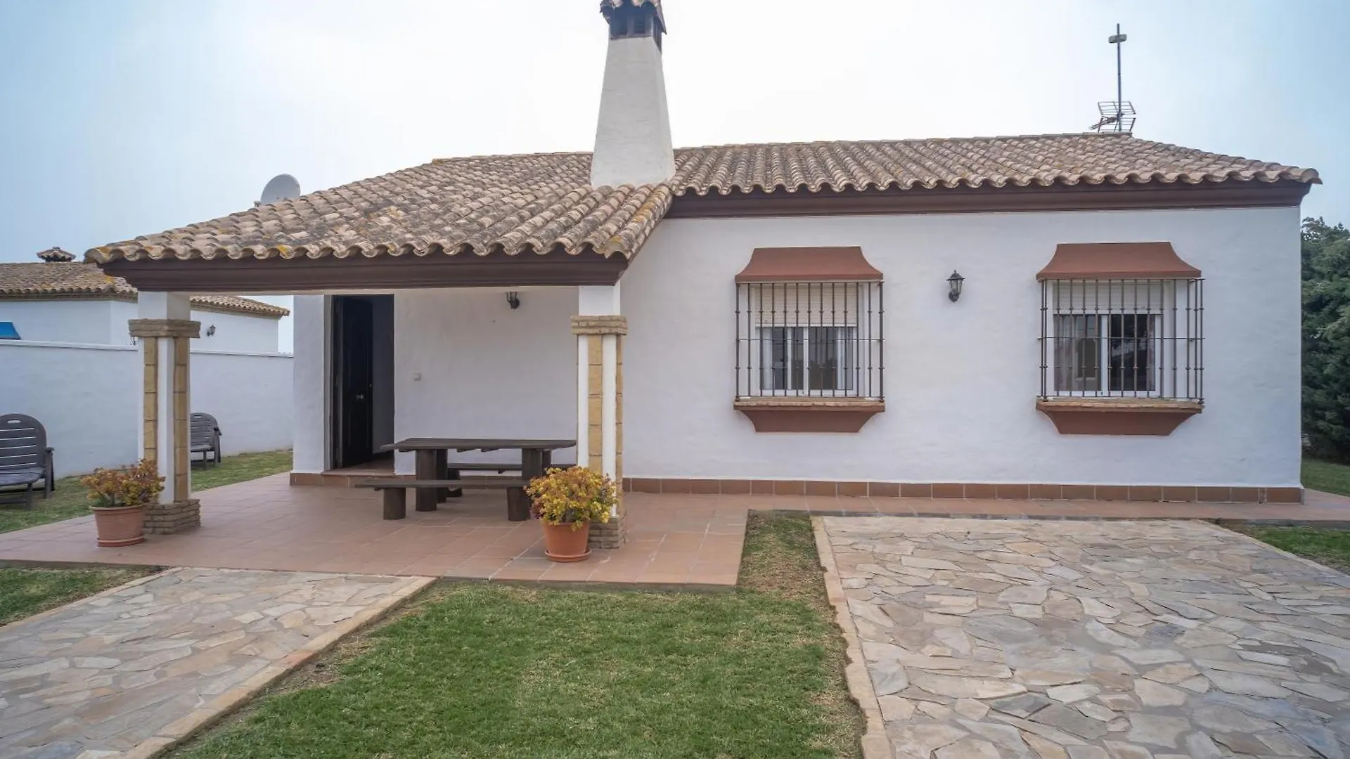 Alquiler De Chalet En El Palmar Villa El Palmar  El Palmar (Andalucia)